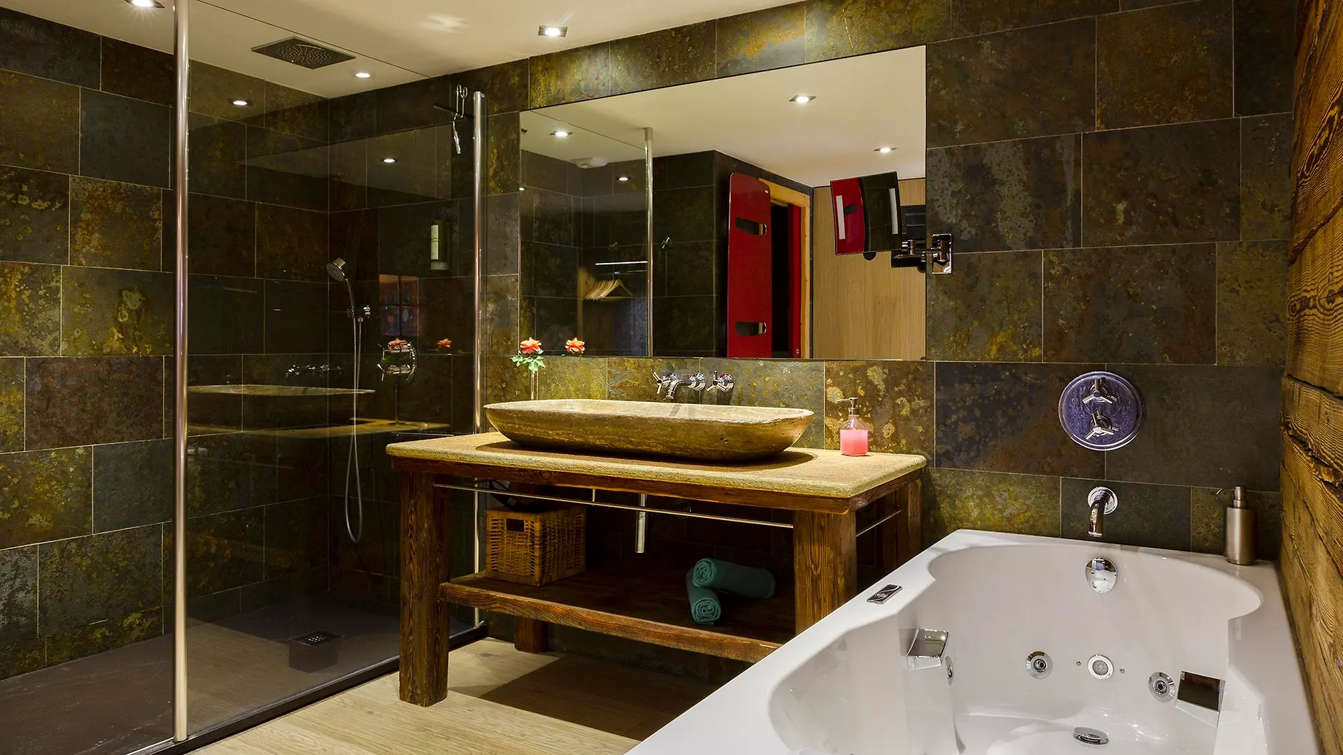 Hotel La Ferme Du Chozal, Chalet De Tradition Hauteluce 4*,  France